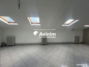 Bureaux 203 m² Décines-Charpieu