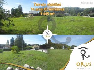 Terrain 1 445 m² Port Sur Saone
