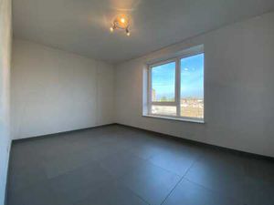 Appartements 2 Chambres + Terrasse 950€ + 80€-Dispo 01/03