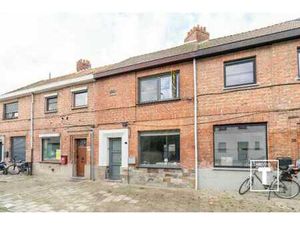 Instapklare woning met zuidwest gerichte tuin!