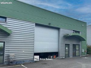 Local bureaux 465 m²