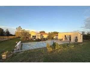 Maison Le Born m² T-4 à vendre  295 000 €