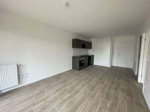 Location Appartement 2 pièces à Cormelles-le-Royal (14123) : à louer 2 pièces / 40m² Corme