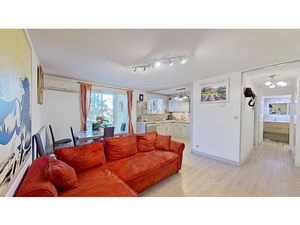 Spacieux 2 pièces Proche centre ville de Fréjus