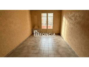 VILLEURBANNE METRO GRATTE-CIELS