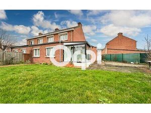 Maison Cappelle-la-Grande m² T-4 à vendre  207 900 €