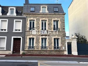 Propriété 7 pièces 172 m²