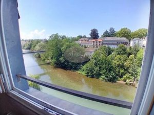 Maison élégante en ville