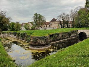 ST PIERRE DU PERRAY  Pavillon indépendant 4 chambres