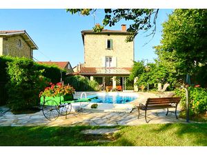 Soucieu En Jarrest 9 pièces 280 m2