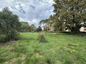 QUARTIER CHANTE CIGALE- TERRAIN 1018M2