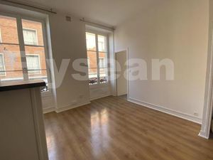 T2 - 31 56m2 - quartier Halles Chatelet