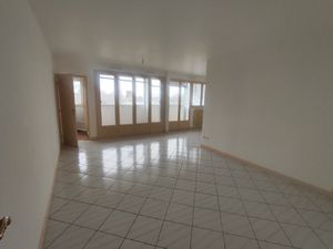 T3 BEAUNE Avenue Charles de Gaulles  proches commerces et ce