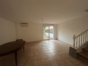 Corneilla del Vercol : location Maison de village F4 avec ja