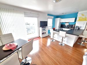 SUR LE PORT DE PLAISANCE - APPT T3