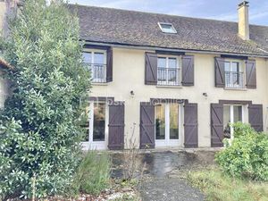 Maison de 149 m² à Cheroy