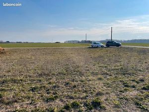 Terrain 716 m² Remy