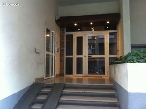 Loue beau studio Canal de l'Ourcq - 75019 PARIS