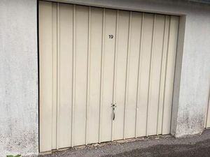 Lacation garage Talant