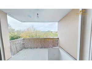 Appartement T5 avec terrasse-cave-possibilité d'acheter un g