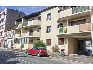 Location appartement  63.86 m² T-2 à Montluçon  479 €