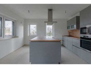 Appartement neuf 2 chambres - 1er étage - terrasse et garage