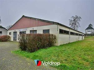 Entrepôt / Salle / Atelier 430m2 - Léglise