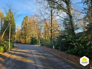 Superbe parcelle à bâtir  22a90ca  24m de façade  Louvroy