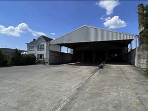 Bien professionnel à louer à Melle € 6.500 (LISE9) - Bruno Bodson | Zimmo