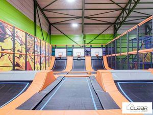 Bien professionnel à vendre à Eisden € 1.350.000 (LISJZ) - Claar Vastgoed | Zimmo