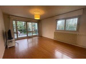 Location appartement  72.95 m² T-3 à Arpajon  1 300 €