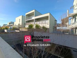 BESANCON ? Quartier Les Hauts du Chazal- Appartement T2 récent avec terrasse et garage