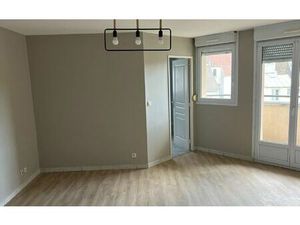 Location appartement  m² T-2 à Meaux  861 €