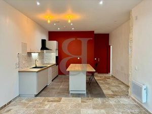 Superbe appartement rénové dans le centre ville de Graveson - Exclusivité