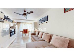 GRAND STUDIO CABINE AVEC PISCINE 400 M PLAGE