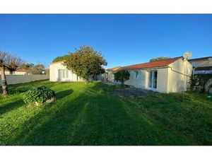 Maison Le Château-d'Oléron m² T-5 à vendre  387 800 €