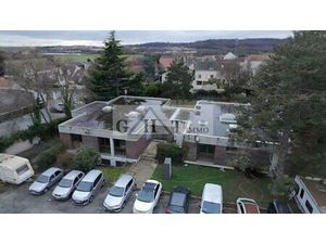 À VENDRE TERRAIN DE 17 000 m² BALLAINVILLIERS