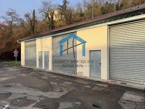 LA GRAND CROIX - Dépôt de 100m2 proche autoroute