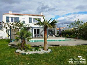 Vente Maison Piscine à Saint-Mathurin (85150) : à vendre Piscine / 148m² Saint-Mathurin
