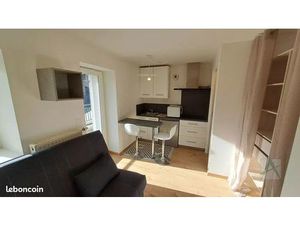 Studio 1 pièce 13 m²