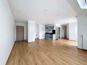 Location Appartement 3 pièces à Nantes Procé - Monselet (44000) : à louer 3 pièces / 65m² 