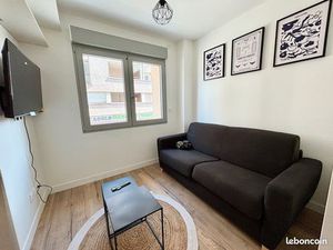 Studio meublé rénové balcon - Romans