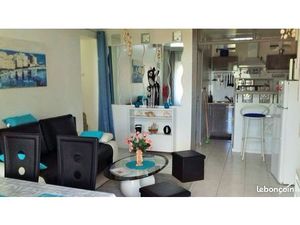 Appartement independant dans maison