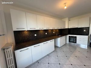 Location t4 entierement rénové dijon tram valendons