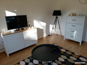 F1 meublé - véranda- parking privé