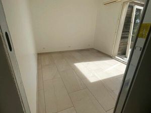 Location pièce / bureau 10 m² – Activité libérale – Villejust (91)