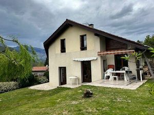 Maison T5 Saint Georges de Commiers meublé