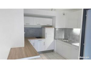 Location Appartement T2bis 58m2 proximité de la gare Plein centre +40m2 de terrasse