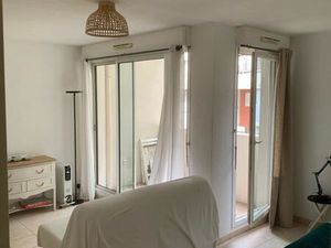 Studio 30 m2 meublé au calme