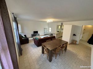 Appartement 3 pièces 74 m² Nimes